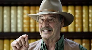 Vicente fox is the former president of mexico. Vicente Fox Apologizes To Trump For Wall Outburst Politico