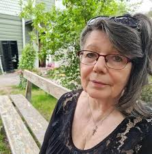 RECIPE: Recipe:  https://www.lowcarbspark.com/cottage-cheese-protein-muffins/ Chocolatey,  moist, and packed with protein! 🍫💪 These Cottage Cheese Protein Muffins  are my go-to when I need a snack that's high in protein, low in calories,  and totally