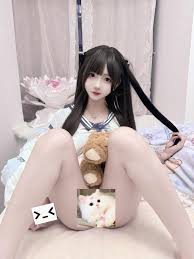 极品萝莉福利姬荔枝(占据我的身体) 新自慰福利[12P-1V-246M] | 精选Porn