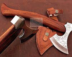 Handgeschmiedete Axt Bear Wikinger Axt Personalisierte Etsy In 2021 Handmade Knives Axe Knife