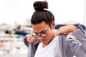 From modern short hairstyles to trendy medium and long hairstyles, the best asian haircuts offer. 4 Ways To Style The Asian Man Bun