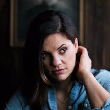 Andrea Dunlop's Instagram, Twitter & Facebook