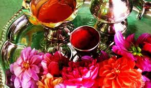 It is known that flora was honoured by the sabines an old italic tribe of the appennines before the founding of rome. Everything You Need To Know About Flowers Offered To Hindu Deities