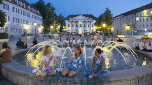 Dilerseniz kendi regensburg yazılarınızı sitemizde yayınlayabilirsiniz. Visite Regensburg O Melhor De Regensburg Baviera Viagens 2021 Expedia Turismo