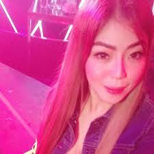 Paula Tan's Instagram, Twitter & Facebook