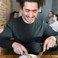 200+ perfiles de «Hamik»