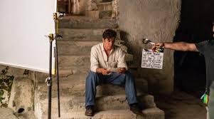 È questo, infatti, il giorno scelto per il rilascio sulla piattaforma streaming del film con protagonista riccardo scamarcio. Lioc Tabu F Nm