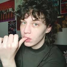 Garrett Foreman's Instagram, Twitter & Facebook