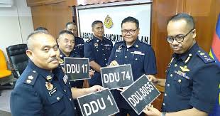 Bagi pemilik kendaraan yang tertarik menggunakan plat nomor cantik, ada prosedur resmi yang bisa diikuti. Jpj Sasar Rm1 35j Bidaan Nombor Plat Ddu