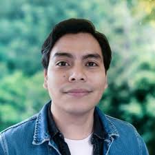 Quieres conectar con alguien importante para ti? Es raro que alguien te  quiera conocer sin que digas que haces, quién eres, que es lo que te  apasiona, etc. Al menos en mi