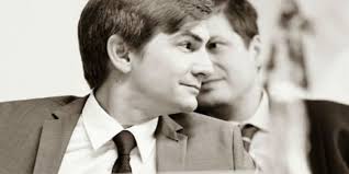 Aleix Sanmartín: el hombre detrás de AMLO, Alfredo del Mazo y Marcelo  Ebrard