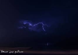 شبكة أجواء الامارات صورة البرق على بحر مدينة كلباء الأن 20 1 2017 من الزميل سالم بن معلا instagram instagram posts photo