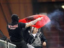 Roter stern belgrad hooligans ivan 1. Serbien Hafstrafen Fur Hooligans In Italien Fussball