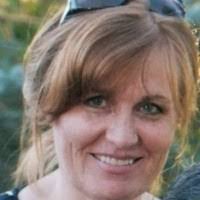 Karla Munson's Instagram, Twitter & Facebook