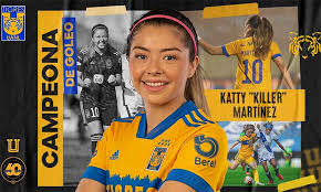 Las campeonas salieron a agobiar a su rival desde el silbado de karen hernández buscando ampliar el marcador, alentadas por más de. Katty Martinez Campeona De Goleo Del Apertura 2020 De La Liga Mx Femenil Espartanas Mx