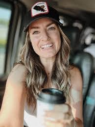 Janet Weatherbee's Instagram, Twitter & Facebook