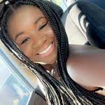 Kelsey Haller's Instagram, Twitter & Facebook