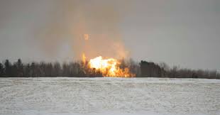 Natural gas pipeline explosion rocks east-central Minnesota town