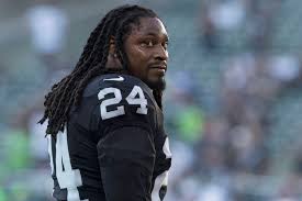 Marshawn lynch might well be known as 'beast mode' on the pitch but one story away from the field shows his softer side. Marshawn Lynch Returns To Seahawks Las Vegas Review Journal