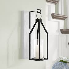 A word that has the exact opposite meaning of another word is its antonym. Sconce Definition
