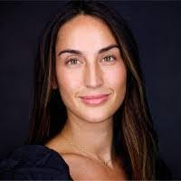 Linda Cozza's Instagram, Twitter & Facebook