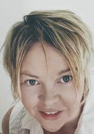 Karin Roberts's Instagram, Twitter & Facebook