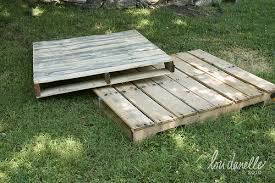 Kinderbett selber bauen mit der anleitung von hornbach: Diy Kinderbett Aus Paletten Lilli Green