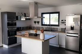 Epingle Sur Cuisine Blanche Et Bois