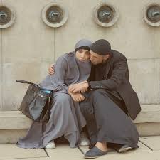 Download indahnya bercinta selepas nikah(babak romantik kampung girl). 3 Hikmah Bercinta Selepas Kahwin