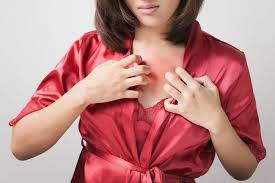 Ruam muncul pada kulit sebagai area kulit yang merah dan gatal yang mungkin terganggu, bengkak atau bergelombang. Bercak Merah Pada Kulit Ini Penyebab Dan Cara Mengatasinya Alodokter
