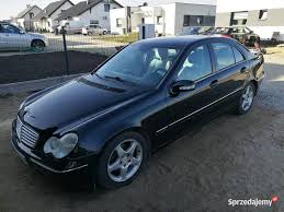 Był to model klasa c sportcoupé, który pozwolił mercedesowi zaznaczyć swoją obecność w segmencie c jako odpowiedź na bmw serii 3 compact. Mercedes C Klasa W203 2 2cdi Czarny Avantgarde Skora Zamiana Leszno Sprzedajemy Pl