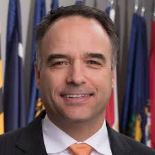 Brad Tice's Instagram, Twitter & Facebook