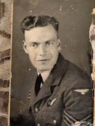 RAF Bomber Command Crews and Aircraft Pictures