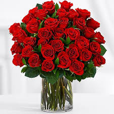 Rainbow rose bouquet 12 stem no vase. 30 Long Stemmed Red Roses Valentine S Day Flowers Delivery Lahore Pakistan