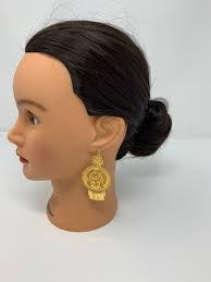 Belinda Balli's Instagram, Twitter & Facebook