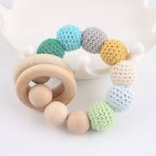 Goedkope Baby Armband Food Grade Materialen Houten Bijtring Gehaakte Bead Diy Ambachten Baby Geschenken Hout Ring Baby Baby Armband Houten Ringen Diy Ambachten