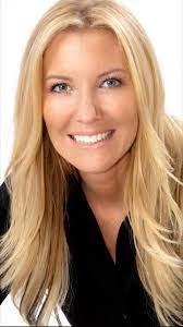 Donna Boland's Instagram, Twitter & Facebook