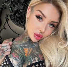 peachhes_sg OnlyFans 