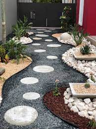 trockener garten garten trockener amenagement jardin amenagement jardin cailloux decoration jardin exterieur
