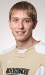 Milwaukee Dominates Again For Third-Staight Title