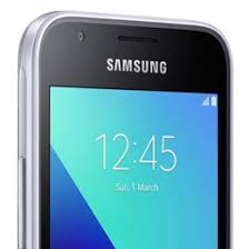 Nothing to battle with flagships but for normal. Need A New 4 Inch Smartphone The Samsung Galaxy J1 Mini Prime Is Now Available In The Us Phonearena