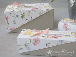 Kennst Du Schon Die Pop Up Schmetterlinge Auf Der Box Kreativ Geschenkbox Basteln Anleitung Geburtstagskarte Diy