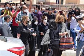 كشفت الفنانة نهال عنبر عضو نقابة المهن التمثيلية في مصر، موعد جنازة الفنان الراحل جورج سيدهم مؤكدة أنها ستقام غدا الأحد، في تمام. T8vzvx4hvuhugm