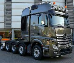 Pin By Javi Batras On Camiones Mercedes Benz Trucks Big Trucks Customised Trucks
