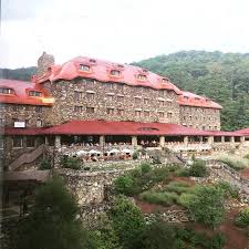There aren't enough food, service, value or atmosphere ratings for blue ridge dining. View From Outside Blue Ridge Dining Room Picture Of The Omni Grove Park Inn Asheville Tripadvisor