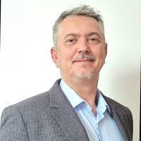 50+ profiluri „Dragos Vlad”