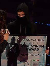 His birth name is alan walker and he is currently 23 years old. Alan Walker Music Producer Wikipedia