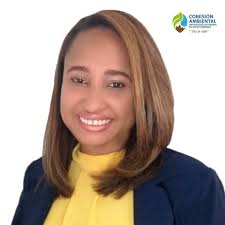 Conoce a nuestros miembros: Carmen Veloz es Ingeniera Industrial (UASD) con  un MGI: Calidad, Medio Ambiente, PRL y RSC (UAH, España), Especialista en  Gestión de Riesgos de Desastres y Facilitadora (INFOTEP). Ha