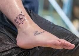 Find all the player wiki's, the salary overview, tattoo's and wags of the borussia dortmund squad. Bvb Und Dortmund Tattoo Creative Commons Bilder
