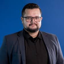 Please join me in congratulating Frank Blanton